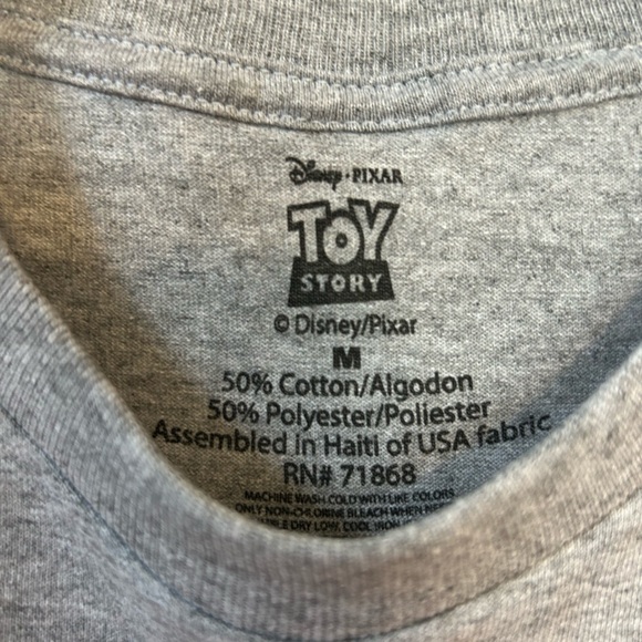 Fun Toy Story, Buzz and Woody T-shirt. Men’s Medium. EUC! $11 - Picture 3 of 3